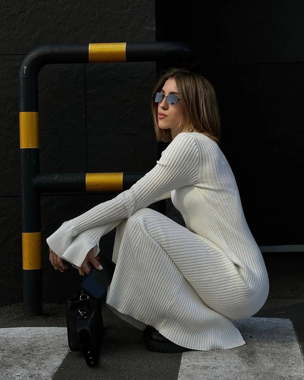 2025 Elegant Women's Midi Sheath Dress with O Neck Long Sleeve Soft Rib Knit Bodycon for Winter